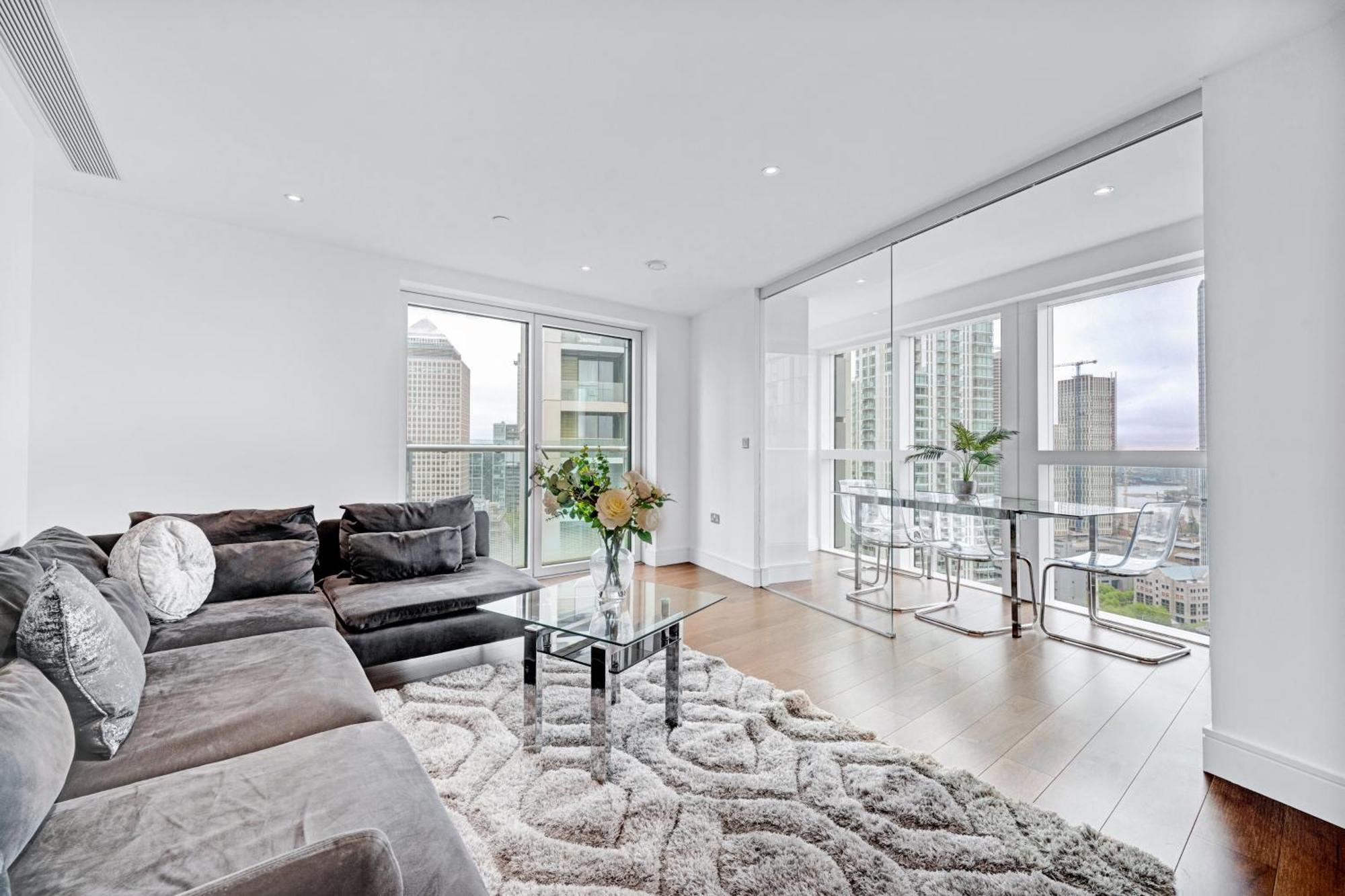 Modern Two Bed Serviced In Canary Wharf - Perfect For Long Stay, Business, Leisure And Relocations Appartement *